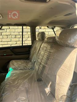 تۆیۆتا لاند کروزەر